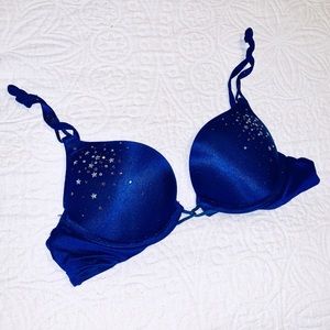 Victoria’s Secret Bombshell bra 32AA Navy